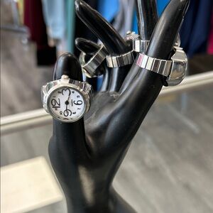 Silver Tone Watch Ring 💍